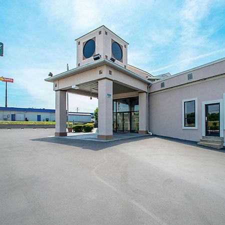 Quality Inn Near Six Flags St. Louis Пасифик Экстерьер фото
