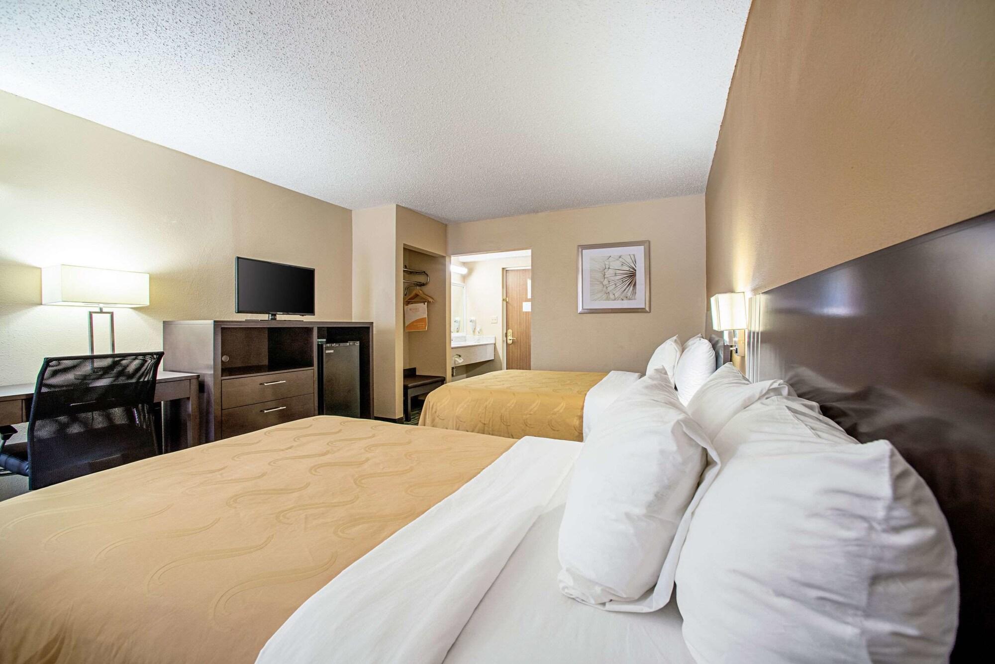 Quality Inn Near Six Flags St. Louis Пасифик Экстерьер фото