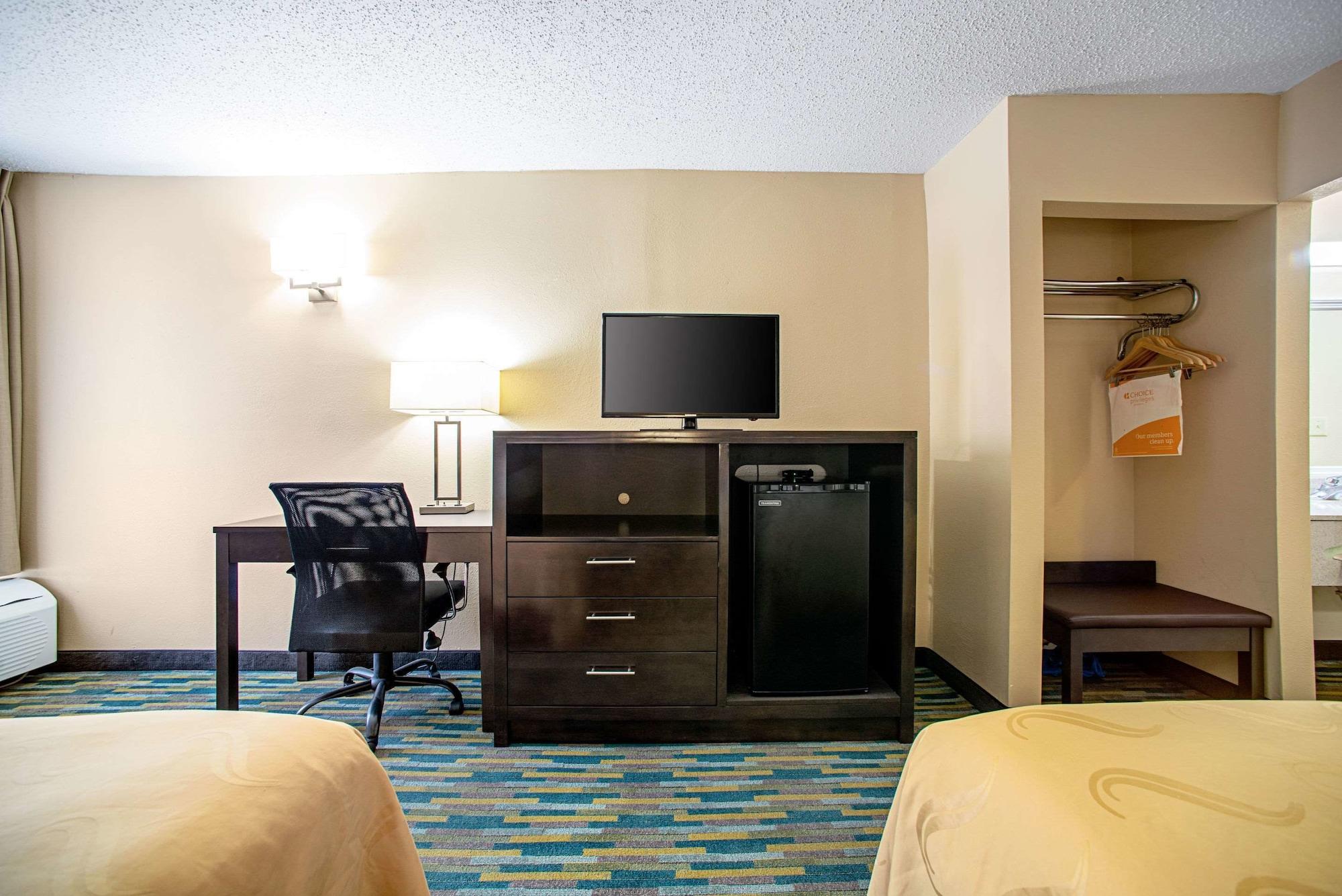 Quality Inn Near Six Flags St. Louis Пасифик Экстерьер фото