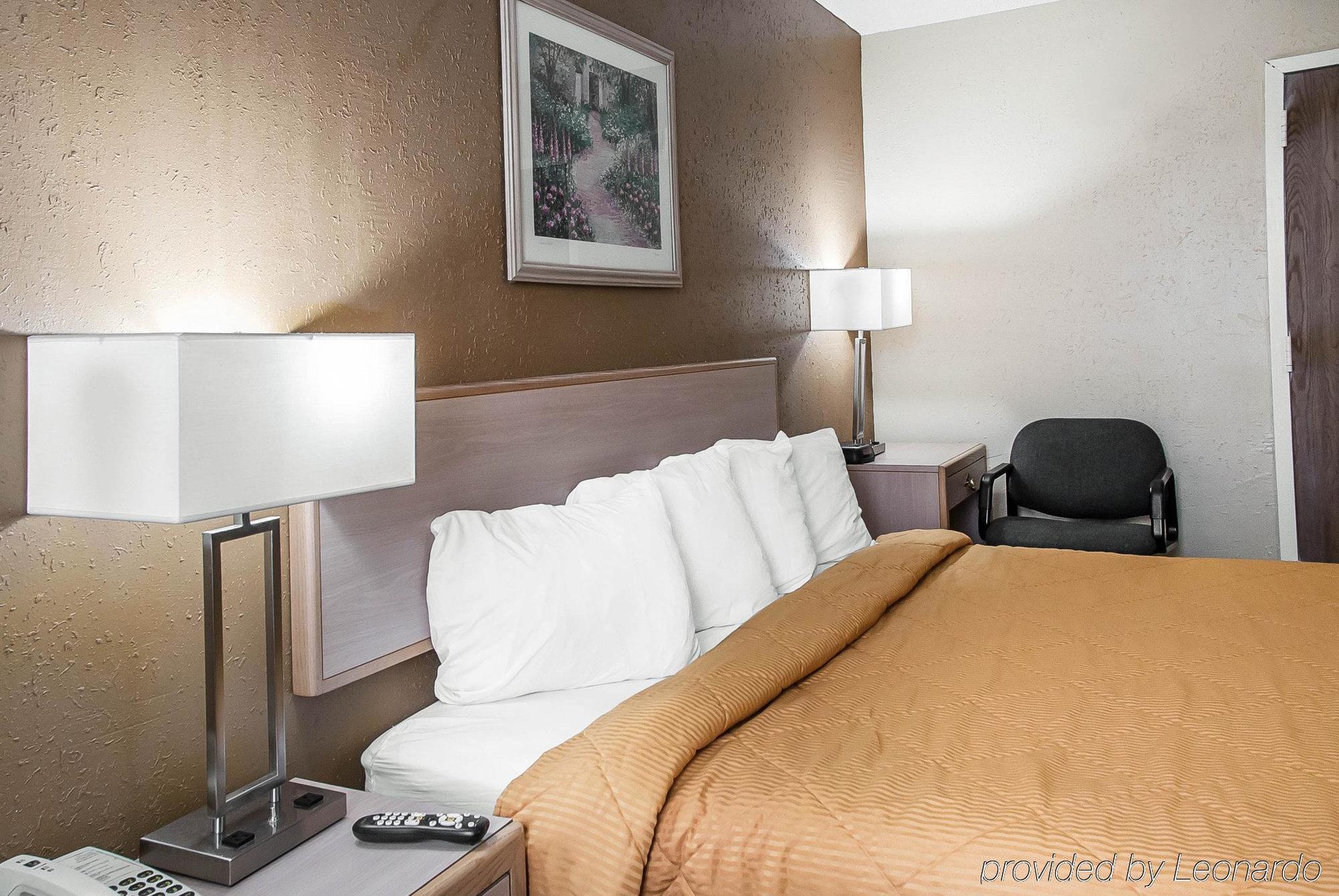 Quality Inn Near Six Flags St. Louis Пасифик Экстерьер фото